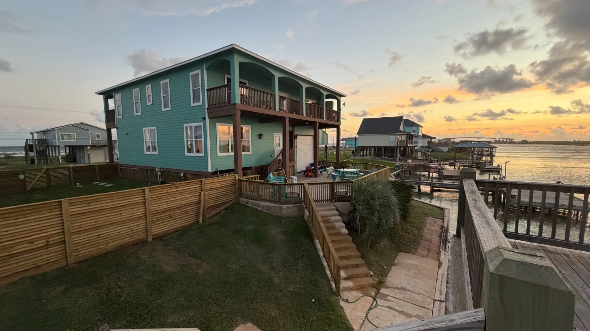 Plan Your Stay | Ace in the Hole Lodge, Sargent, TX